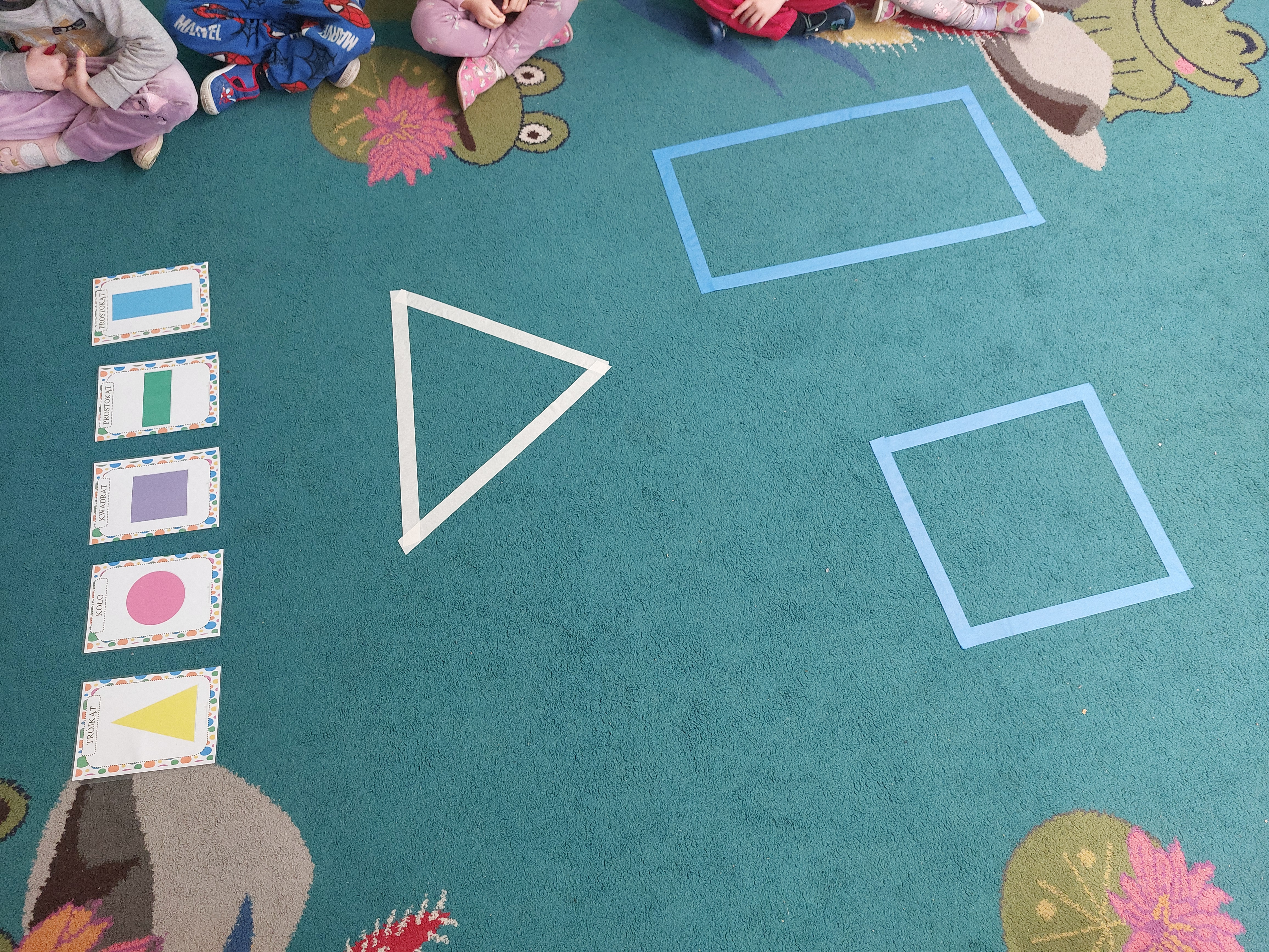 Sortujemy i wysyłamy listy – Żabki